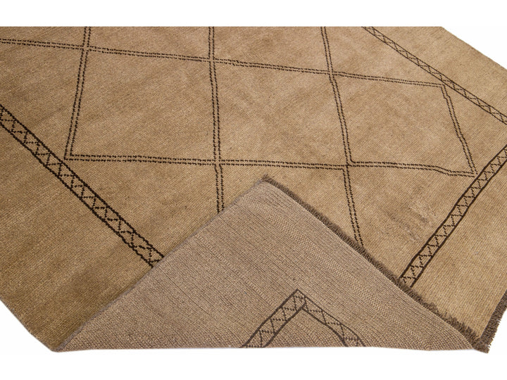 Modern Moroccan Wool Rug 7 X 8