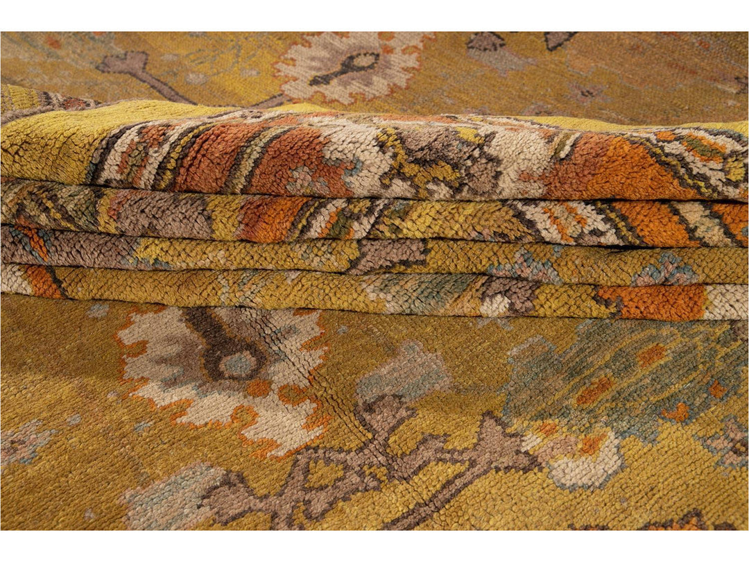 Vintage Donegal Arts & Crafts style Rug 10 X 13