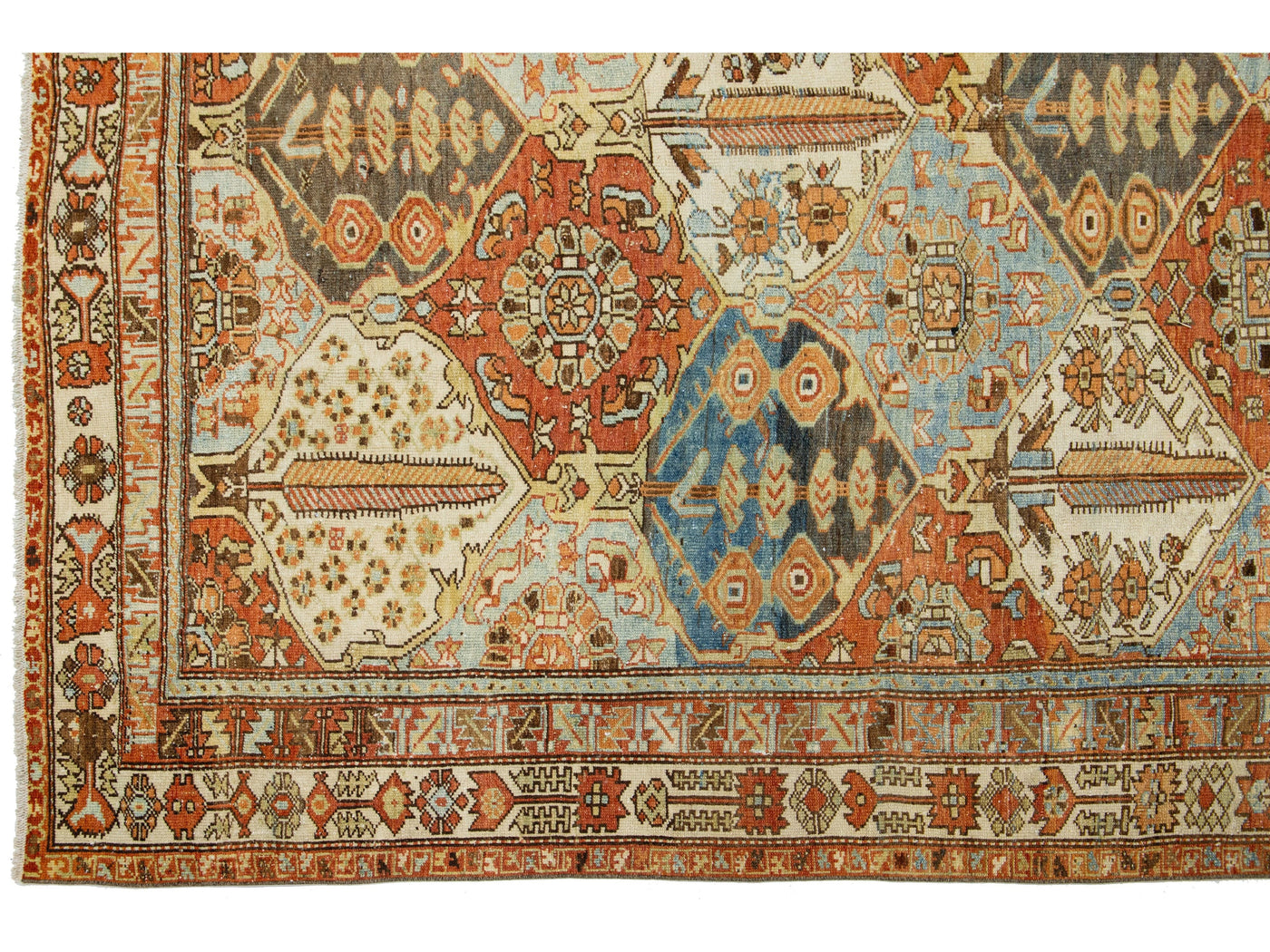 Antique Bakhtiari Wool Rug 7 X 9