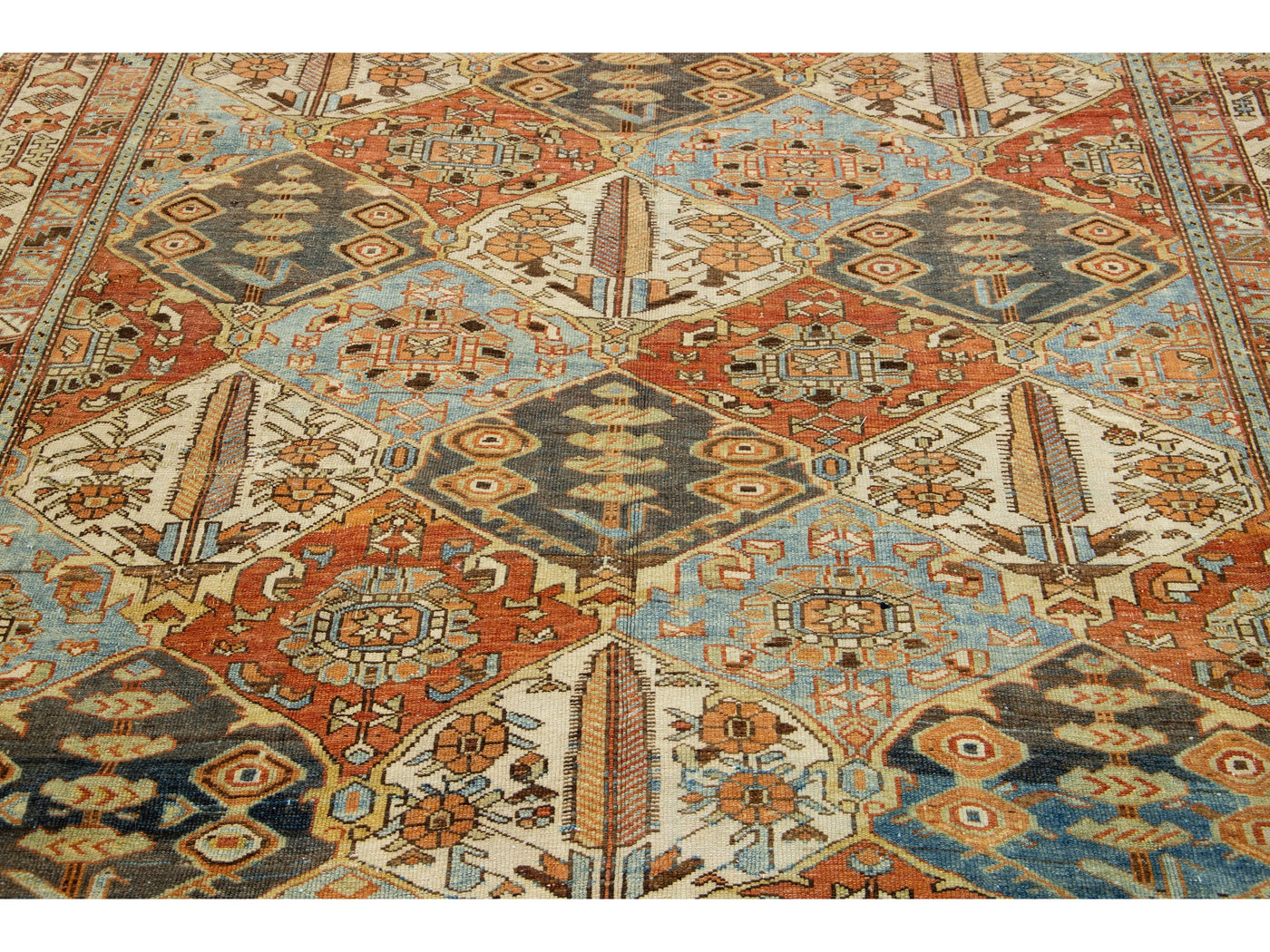 Antique Bakhtiari Wool Rug 7 X 9