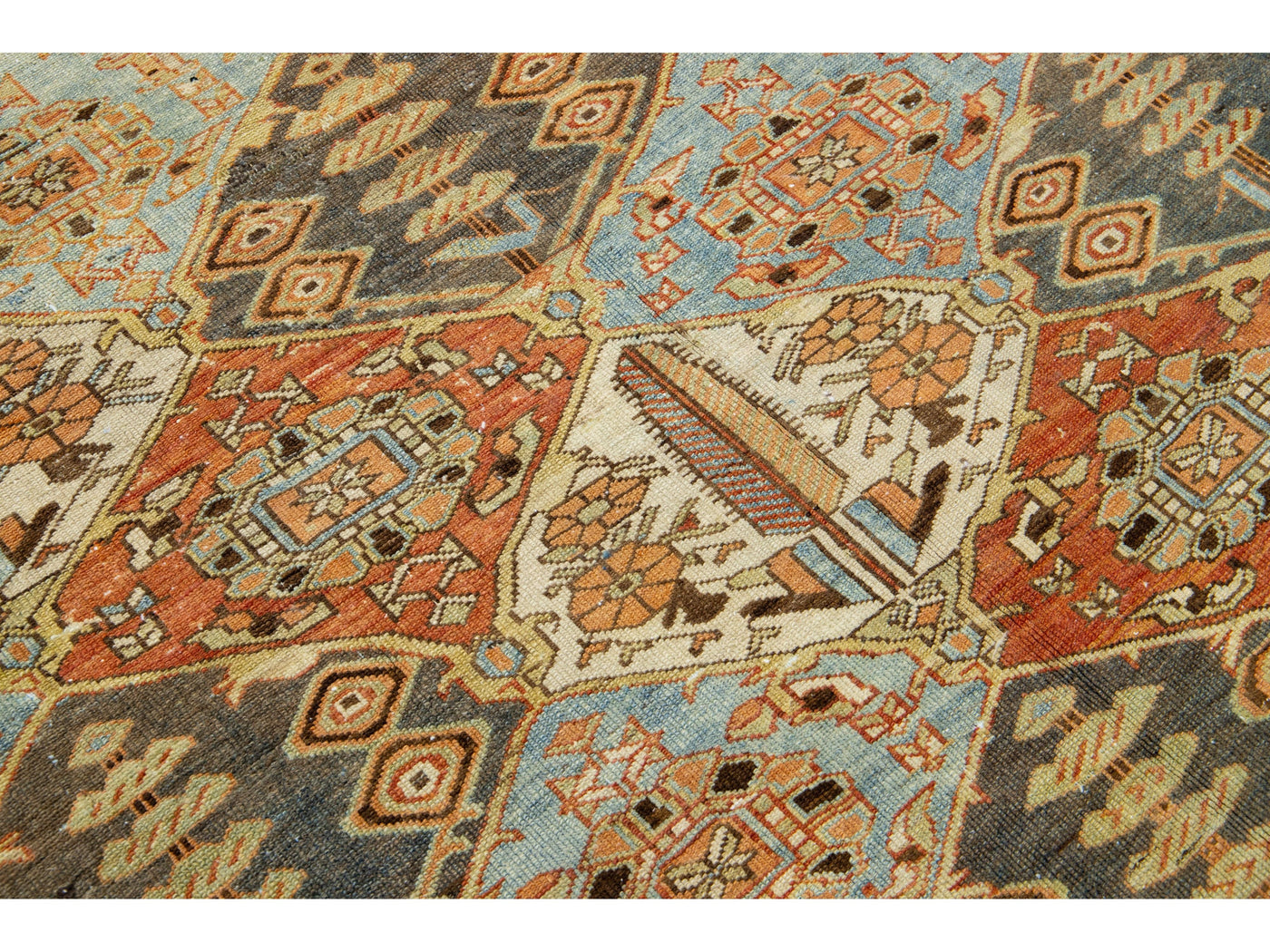 Antique Bakhtiari Wool Rug 7 X 9