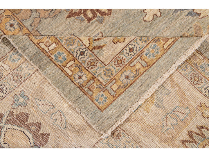 21st Century Modern Sultanabad Oversize Handmade Wool Rug