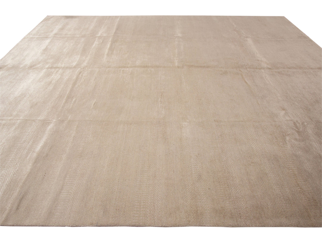 21st Century Modern Oversize Savannah Wool Rug 12' x 15'