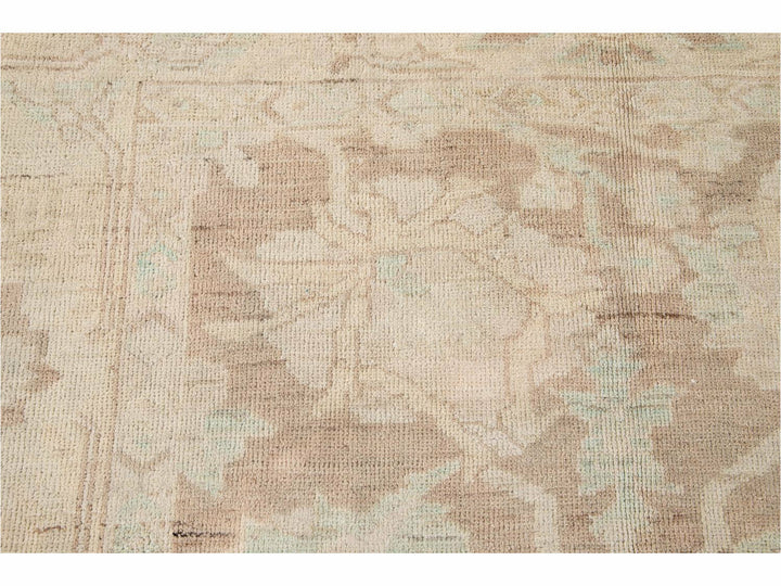 Modern Sultanabad Rug 5 X 7