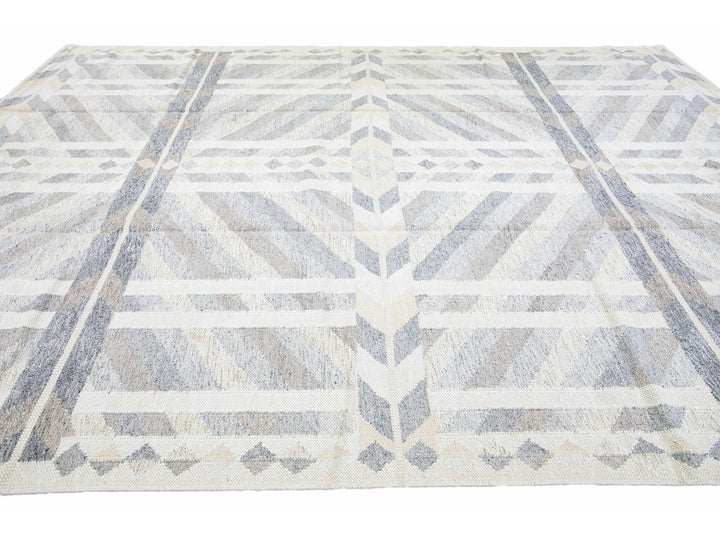 Modern Scandinavian Wool Rug 10 X 14