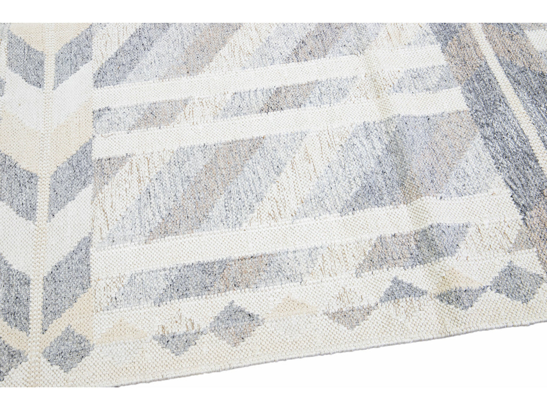 Modern Scandinavian Wool Rug 10 X 14
