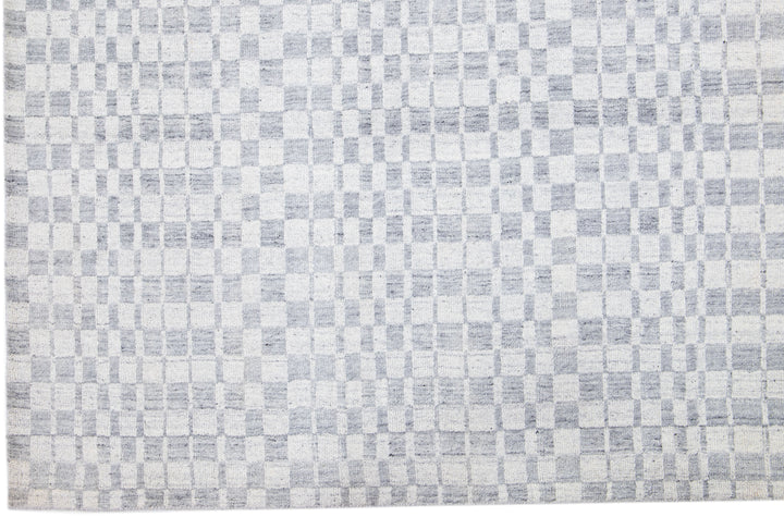 Modern Seamless Wool Rug 10 X 14