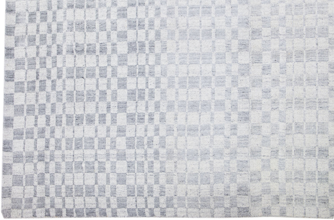 Modern Seamless Wool Rug 10 X 14