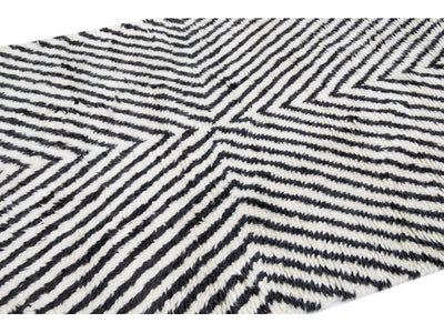 Modern Moroccan Wool Rug 5 X 8