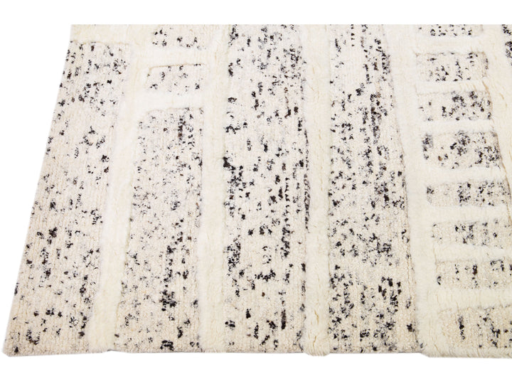 Modern Moroccan Wool Rug 12 X 15