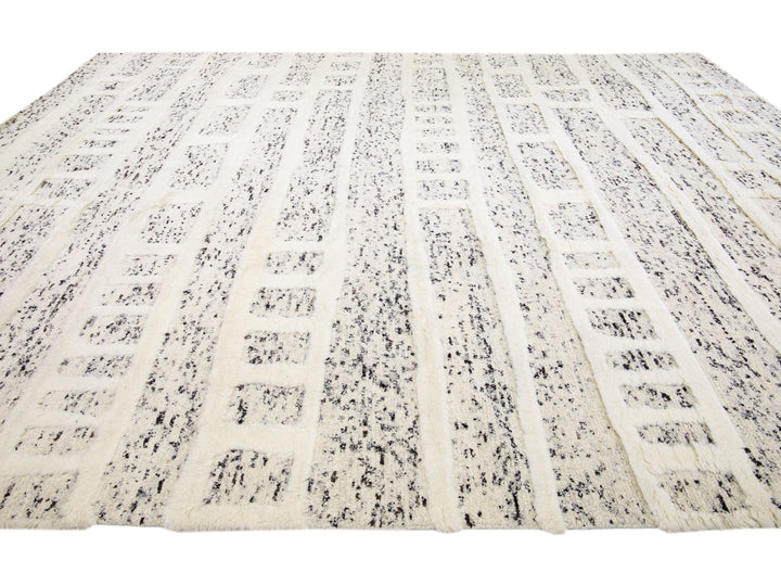 Modern Moroccan Wool Rug 12 X 15