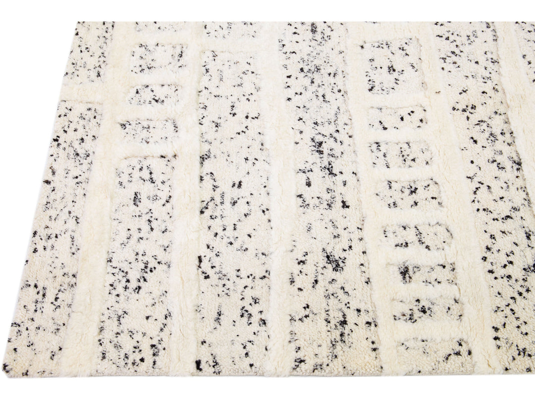 Modern Moroccan Wool Rug 10 X 14