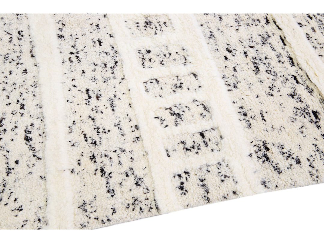 Modern Moroccan Wool Rug 10 X 14