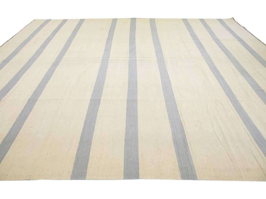Modern Kilim Wool Rug 12 X 15
