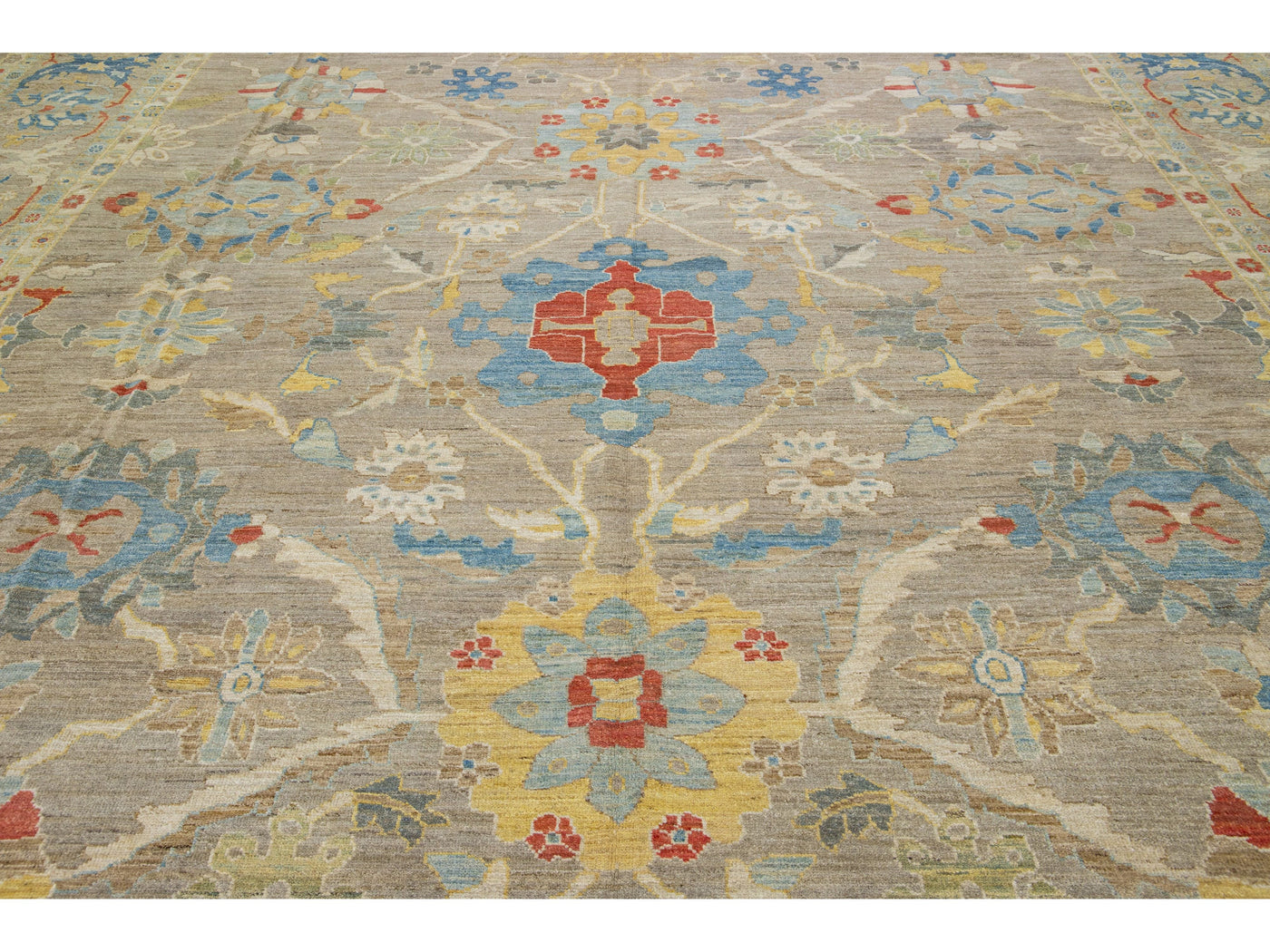 Modern Sultanabad Wool Rug 15 X 22