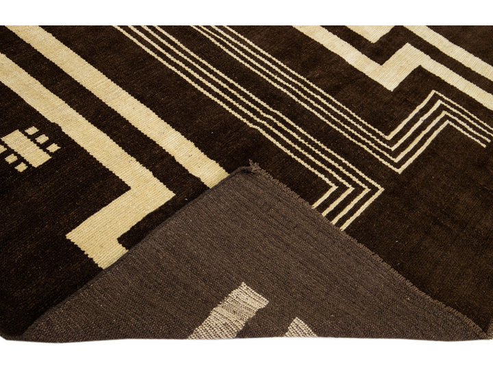 Transitional Revival Wool Rug 7 X 9