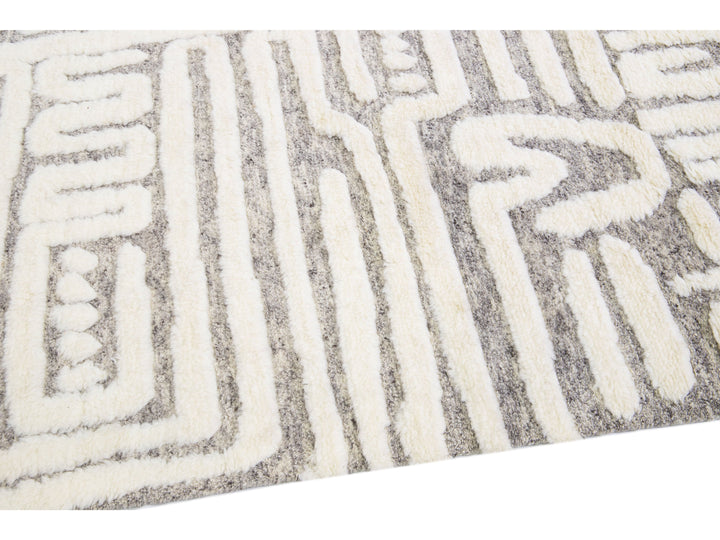 Modern Abstract Moroccan Wool Rug 10 X 14