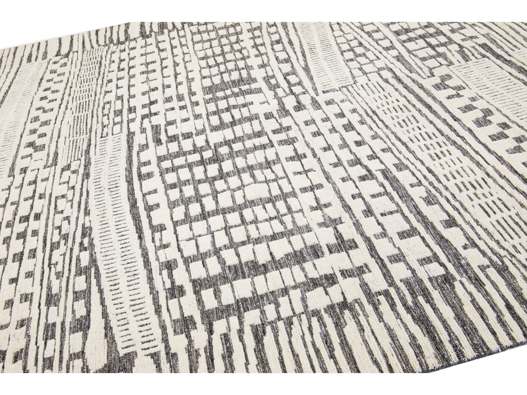 Modern Moroccan Wool Rug 8 X 10