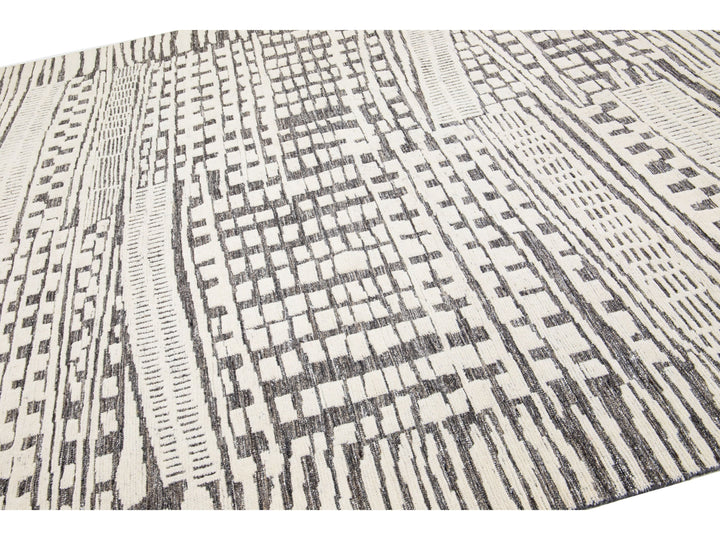 Modern Moroccan Wool Rug 8 X 10