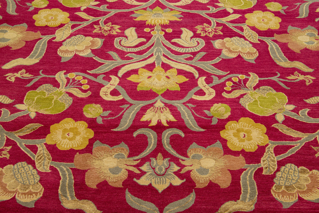 Modern Nepalese Wool and Silk Rug 6 X 9