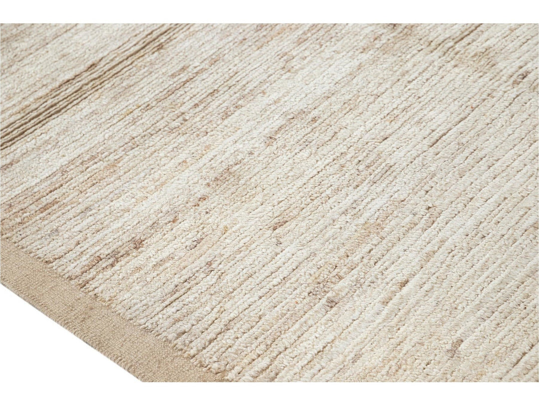 Modern Moroccan-Style Wool Rug 5 X 10