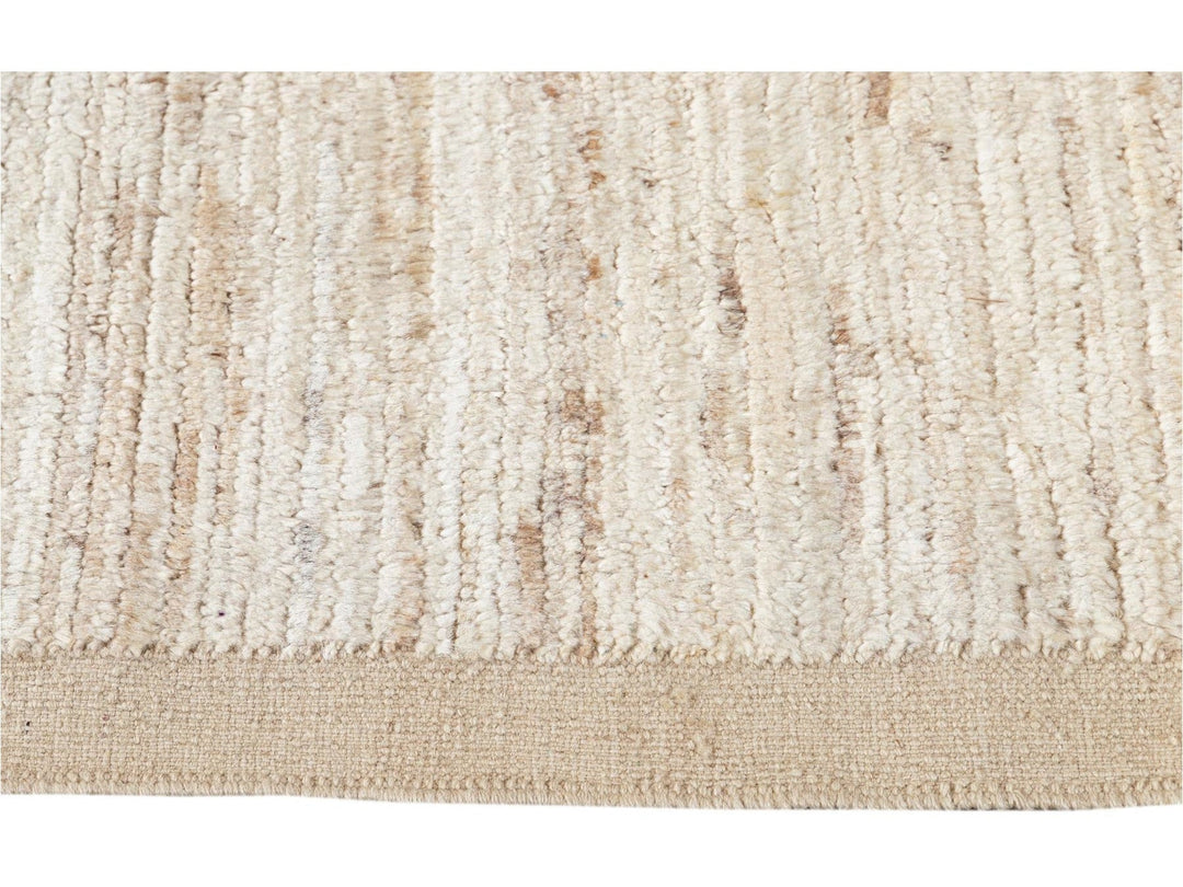 Modern Moroccan-Style Wool Rug 5 X 10