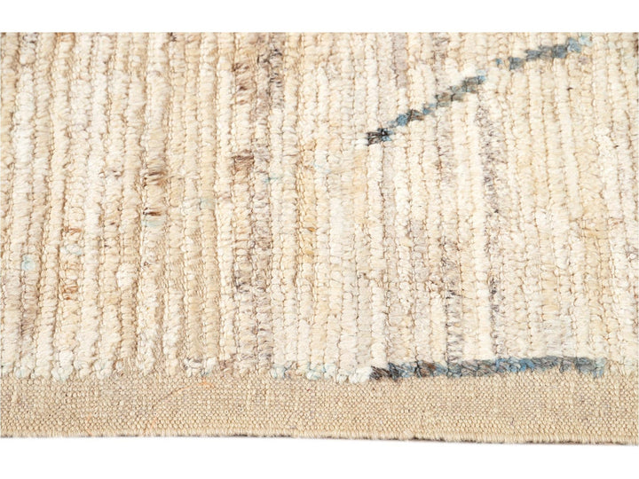 Modern Moroccan-Style Wool Rug 7 X 10
