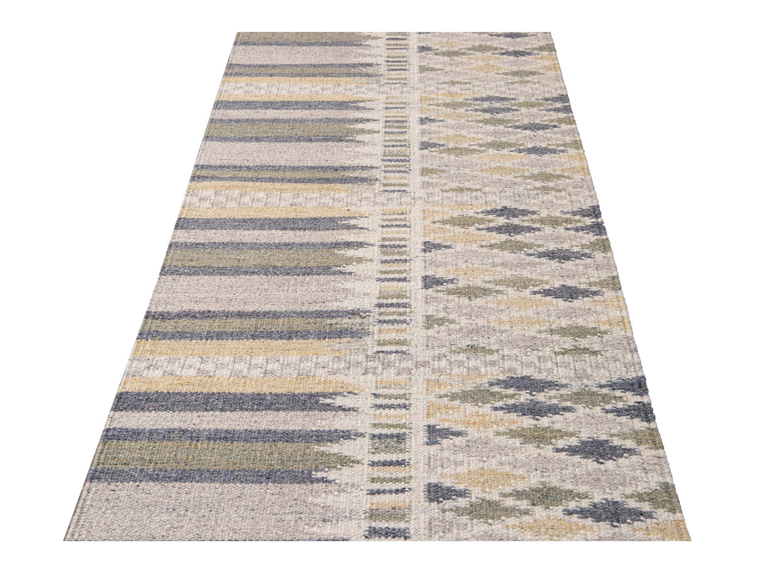 Modern Swedish Style Beige Handmade Geometric Wool Runner