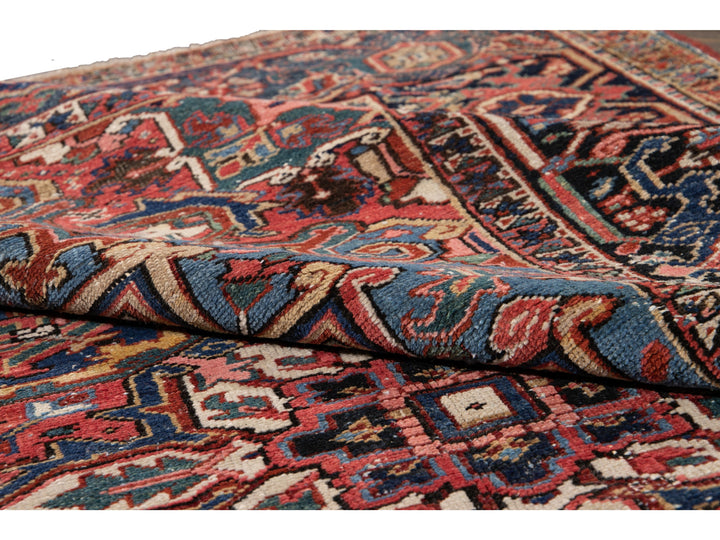 Antique Heriz Wool Rug 7 x 10