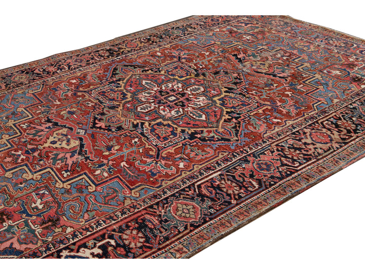 Antique Heriz Wool Rug 7 x 10