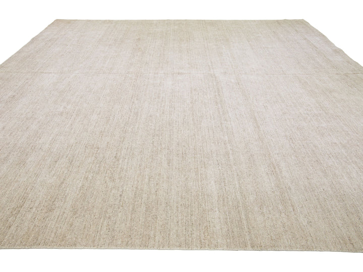 Modern Groove Collection Rug 15 x 15
