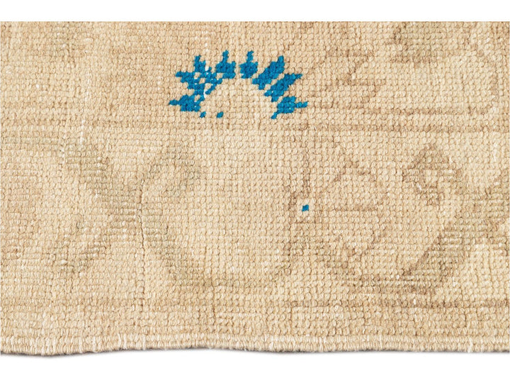 Mid-20th Century Beautiful Turkish Runner Rug, 5 X 10