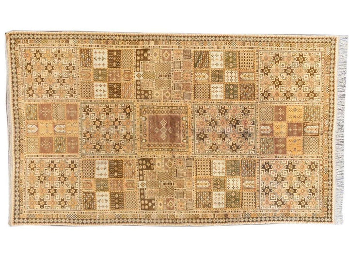 Vintage Moroccan Wool Rug 10 X 17