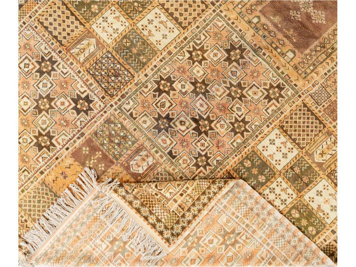 Vintage Moroccan Wool Rug 10 X 17