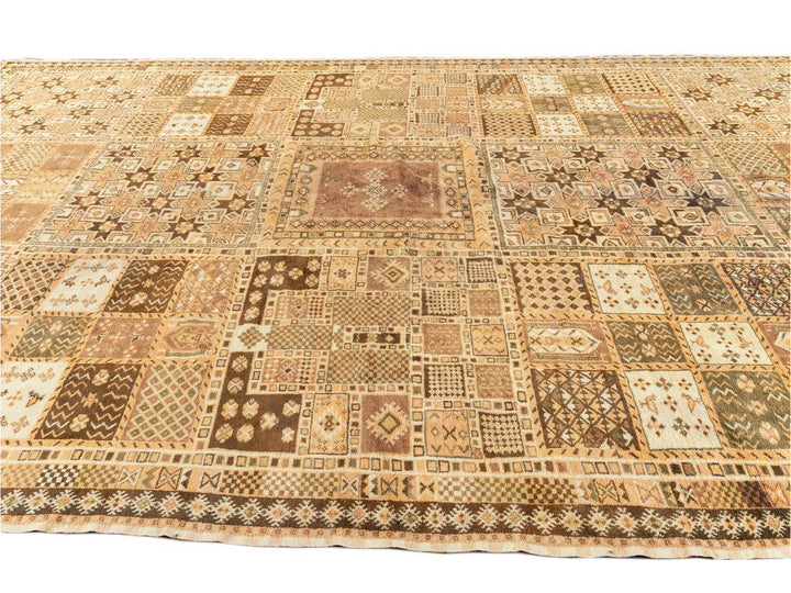 Vintage Moroccan Wool Rug 10 X 17