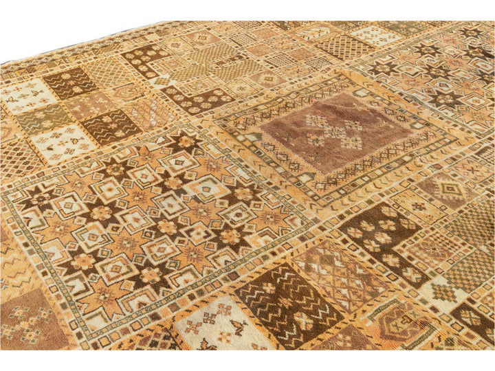 Vintage Moroccan Wool Rug 10 X 17