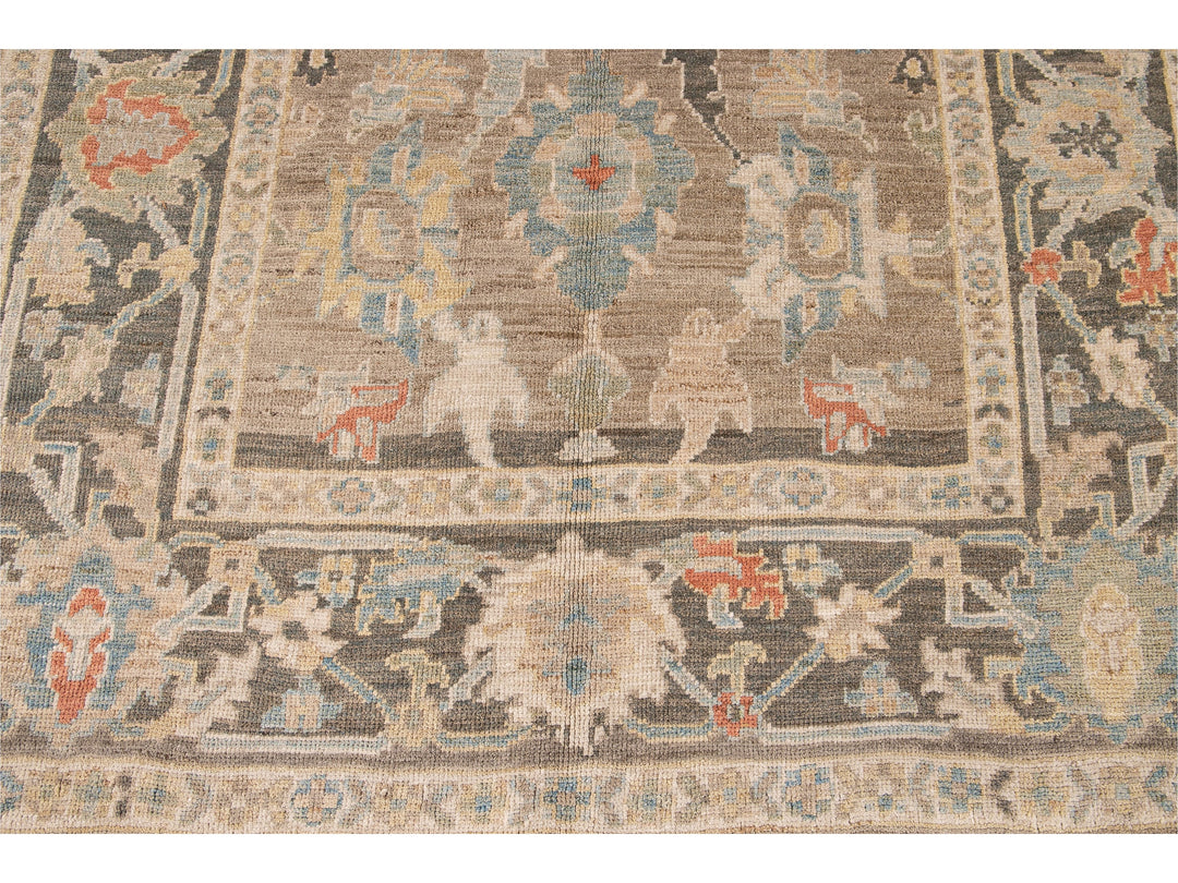 Modern Sultanabad Beige and Gray Handmade Floral Wool Rug