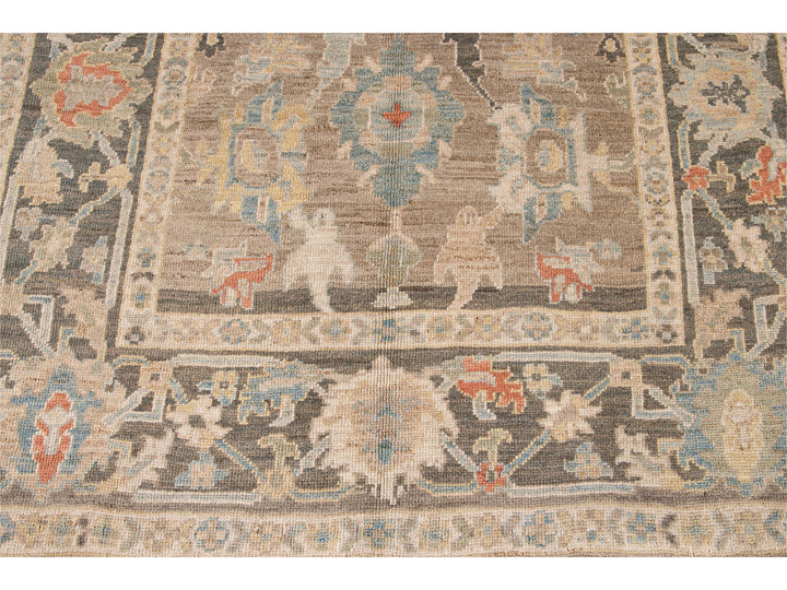 Modern Sultanabad Beige and Gray Handmade Floral Wool Rug