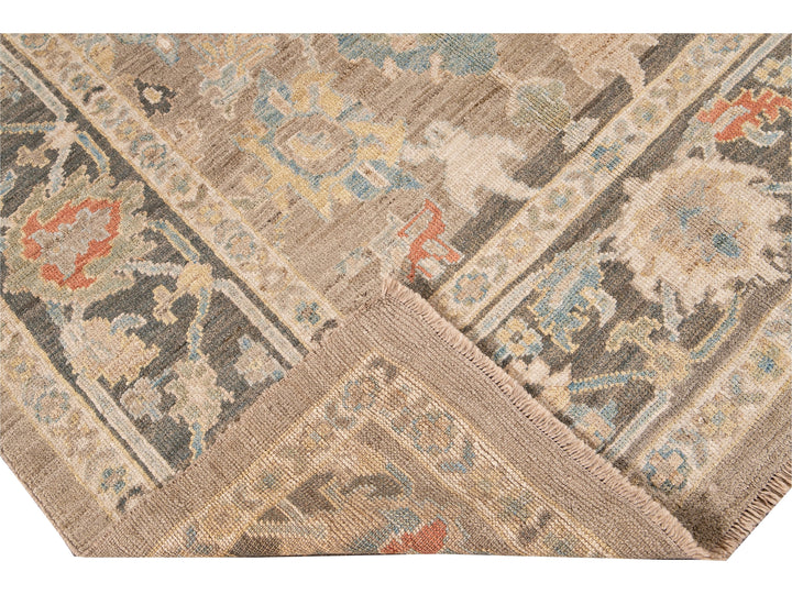 Modern Sultanabad Beige and Gray Handmade Floral Wool Rug