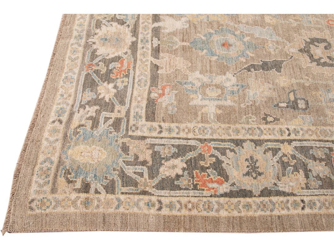 Modern Sultanabad Beige and Gray Handmade Floral Wool Rug