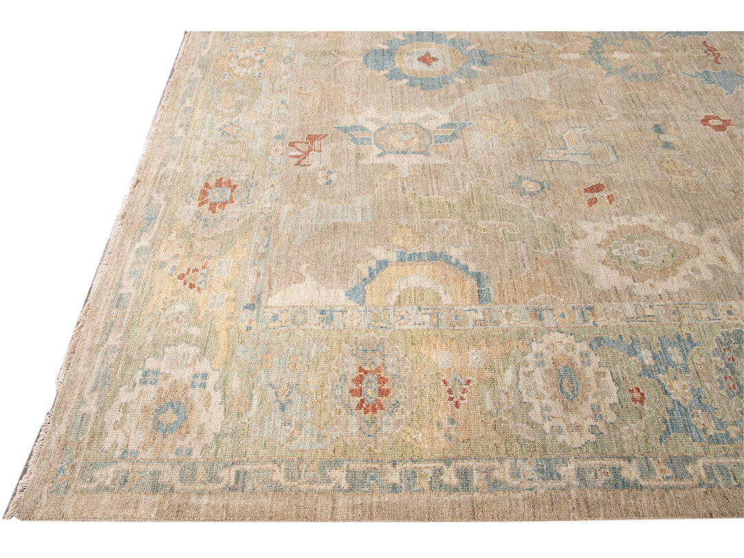 Modern Sultanabad Handmade Beige and Green Floral Wool Rug