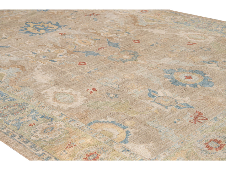 Modern Sultanabad Handmade Beige and Green Floral Wool Rug