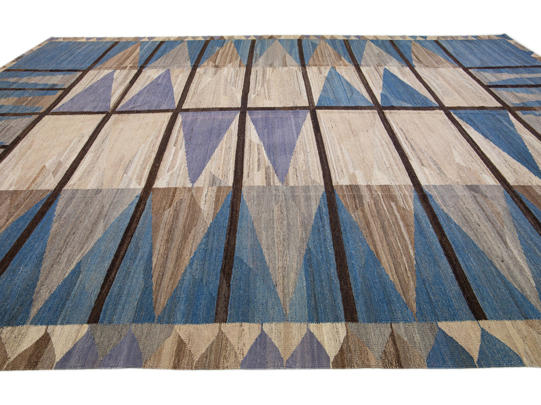 Modern Flat-Weave Wool Rug 14 X 17