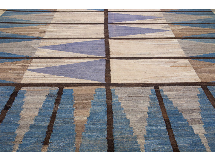 Modern Flat-Weave Wool Rug 14 X 17