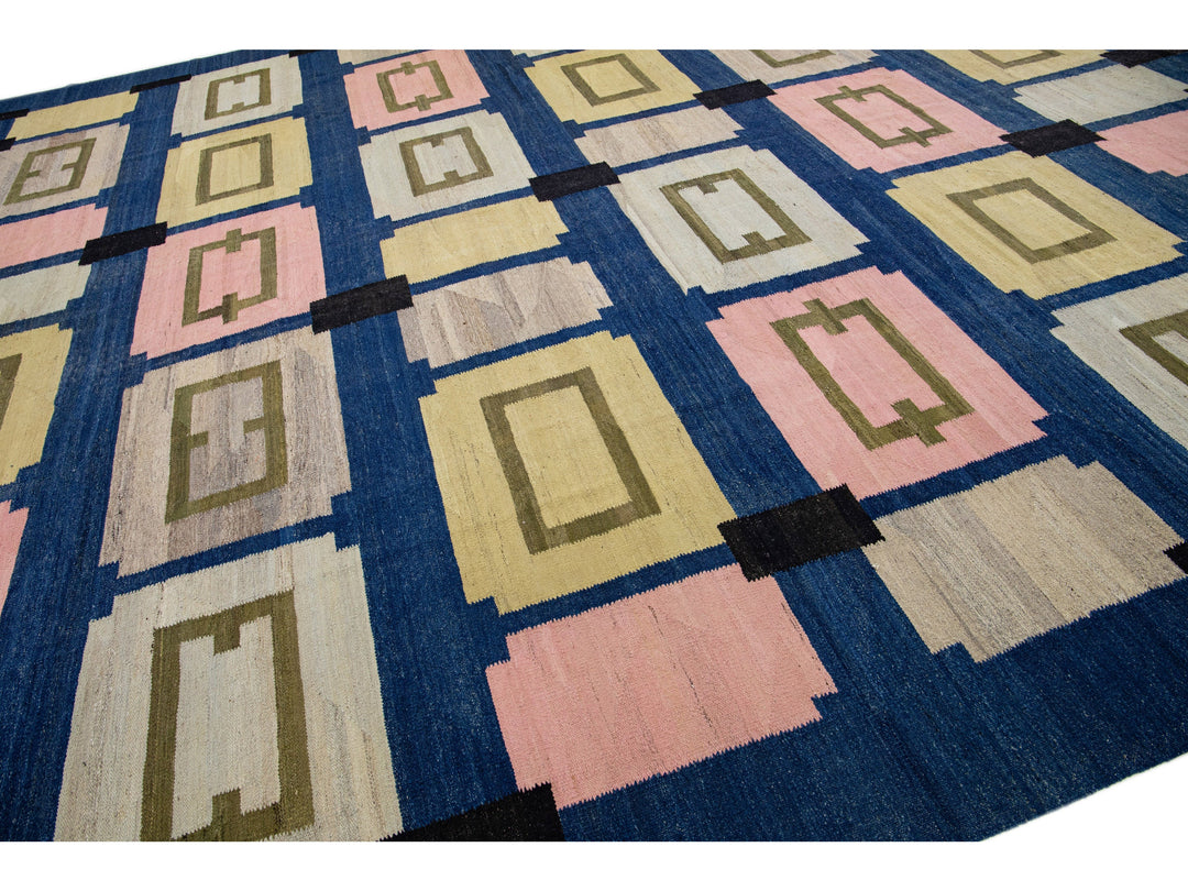 Modern Flat-Weave Wool Rug 15 X 19