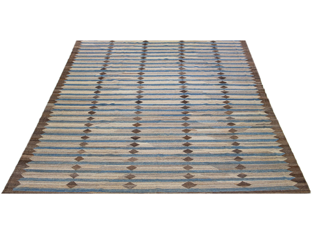Modern Flat-Weave Wool Rug 11 X 14