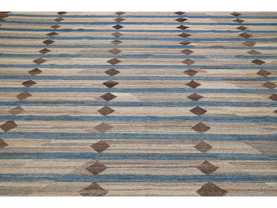 Modern Flat-Weave Wool Rug 11 X 14