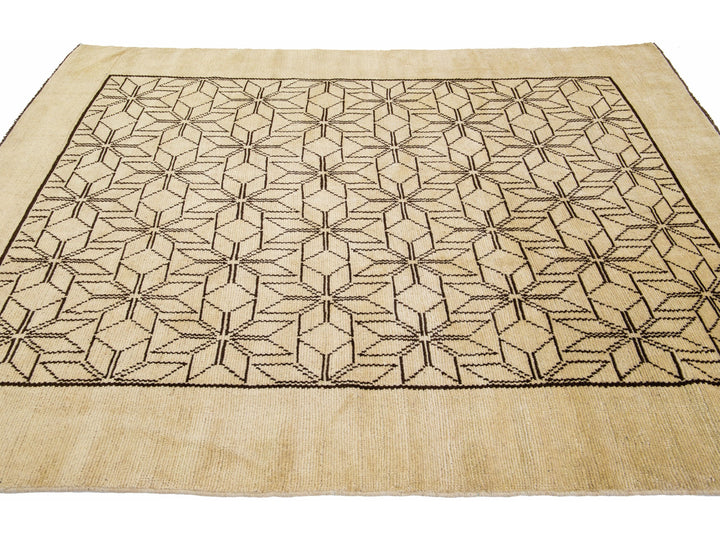 Modern Moroccan Wool Rug 7 X 9