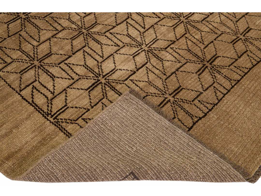 Modern Moroccan Wool Rug 7 X 10