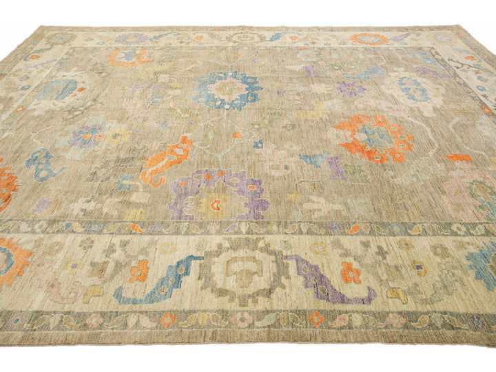 Modern Sultanabad Wool Rug